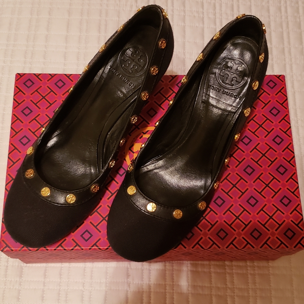 Tory Burch Derek canvas pumps sz8